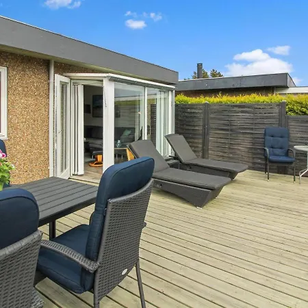 Holiday Clemence - 900m From The Sea In Western Jutland By Interhome Holiday home Blavand