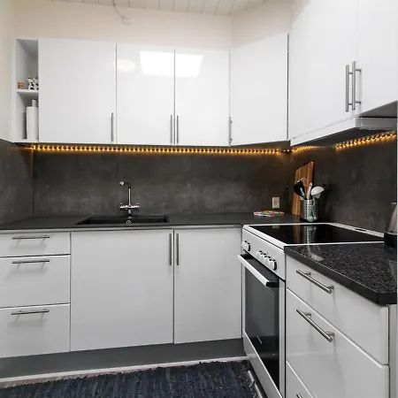Holiday Clemence - 900m From The Sea In Western Jutland By Interhome