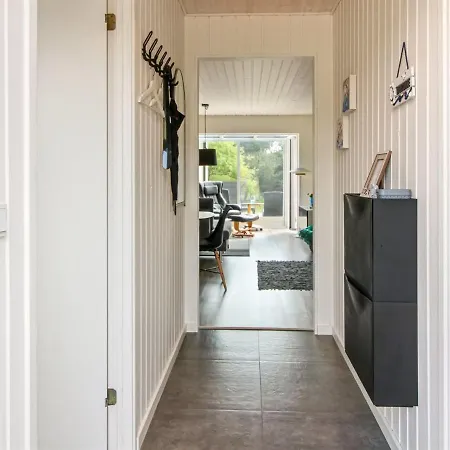 Holiday Clemence - 900m From The Sea In Western Jutland By Interhome *