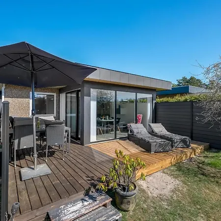 Clemence - 900m From The Sea By Interhome *