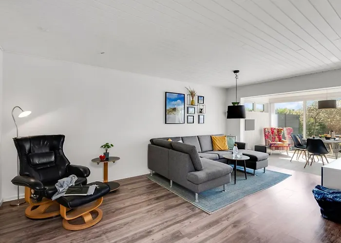 Clemence - 900m From The Sea By Interhome بيت للعطل Blåvand